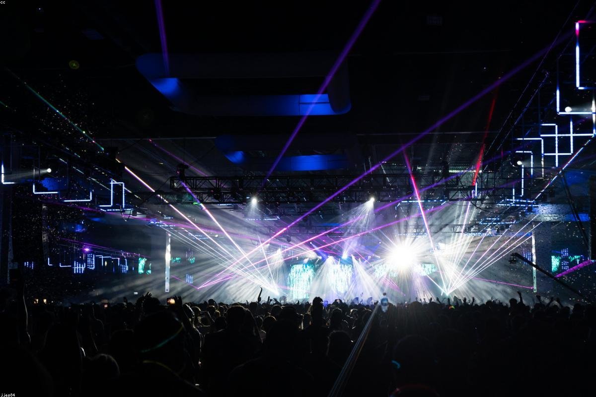 Tutti Frutti Gece Kulübü